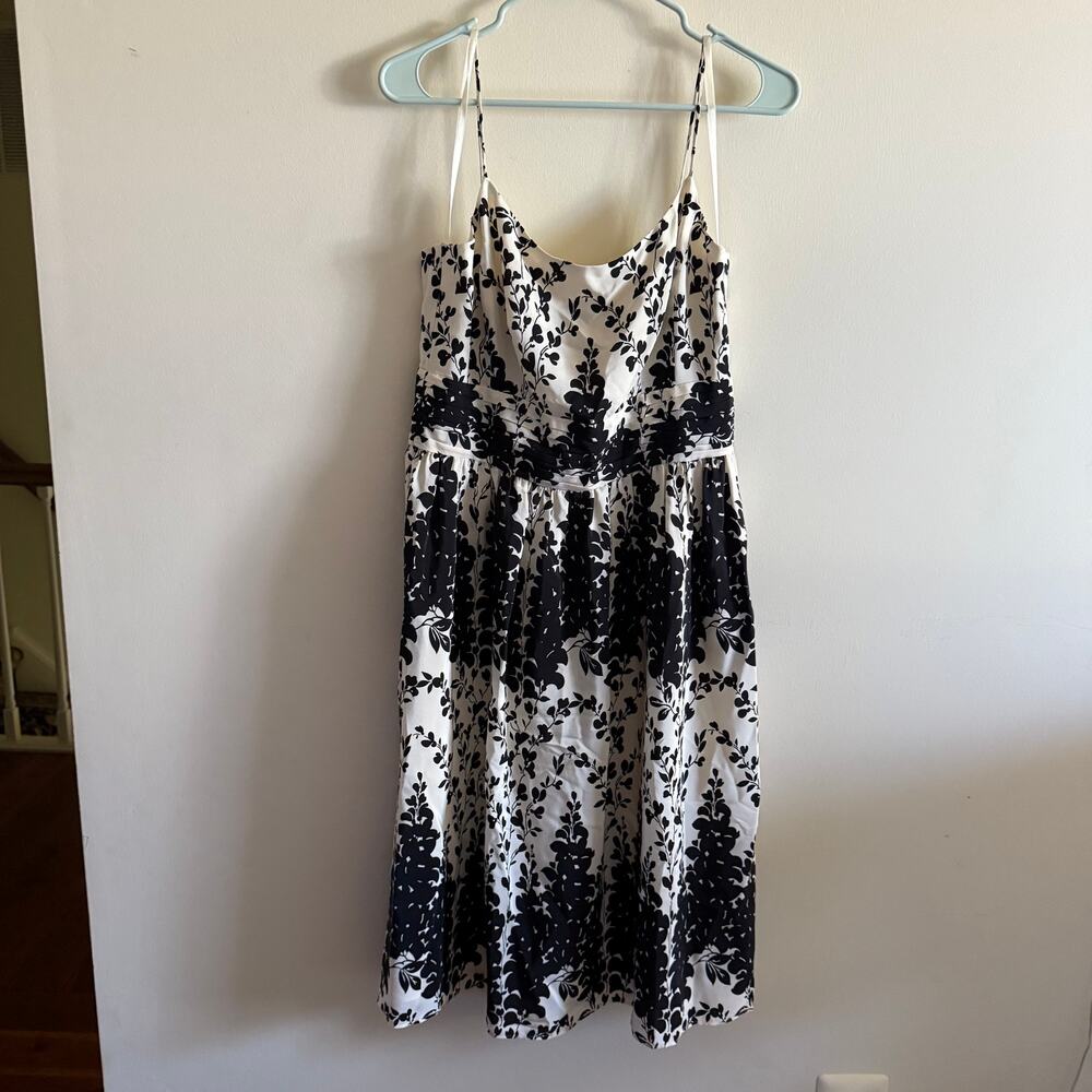 ANN TAYLOR Black and White Silk Spaghetti Strap Dress Size 8
